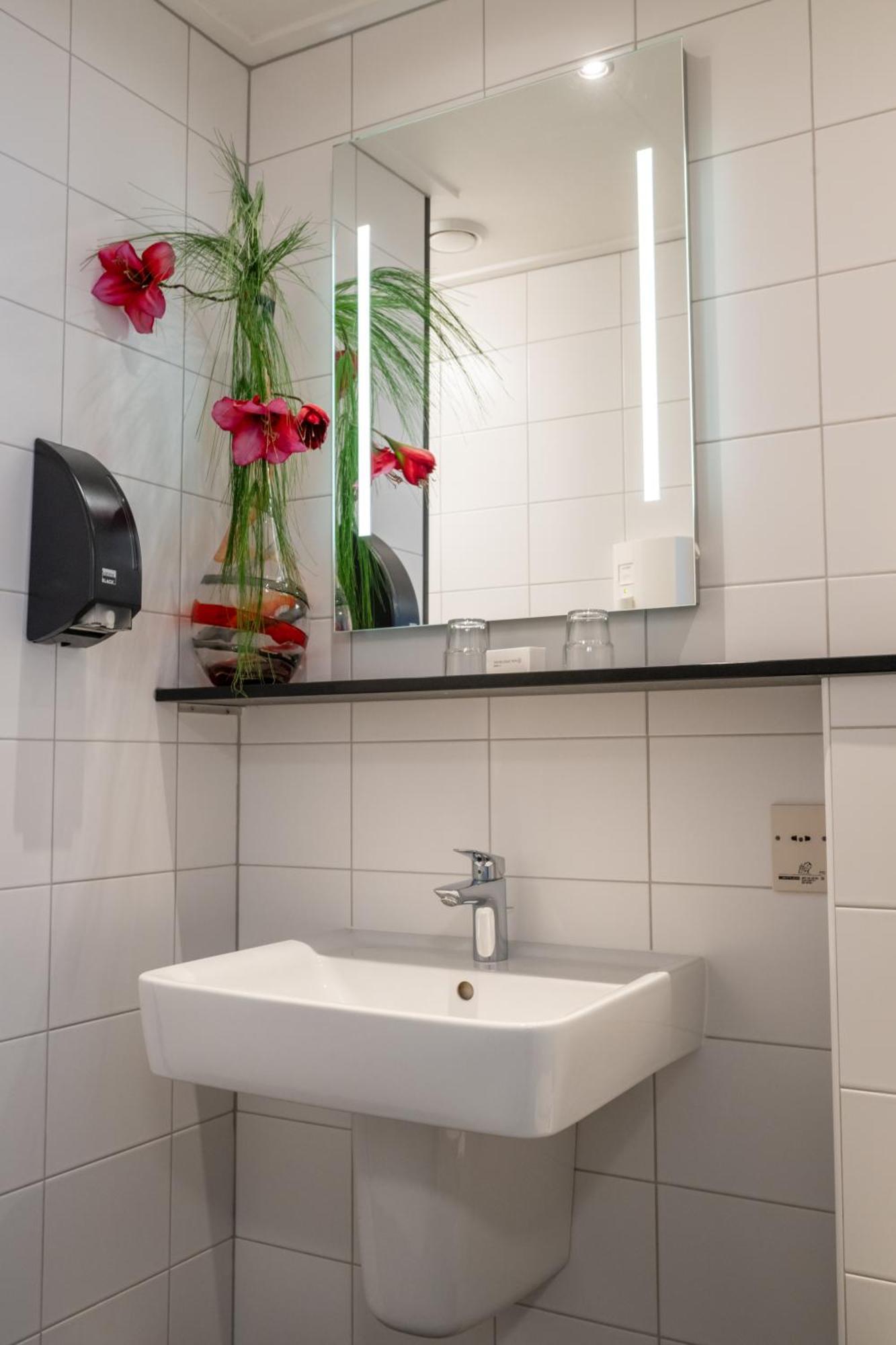 Hotel Restaurant Het Witte Huis Olterterp Екстериор снимка